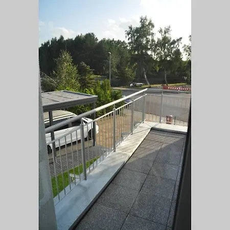 Modernes Doppelhaus In Stadtnah Und Direkt Am Naturschutzgebiet