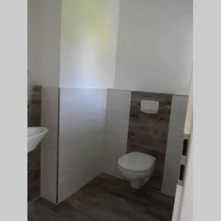 Apartment Modernes Doppelhaus In Stadtnah Und Direkt Am Naturschutzgebiet *